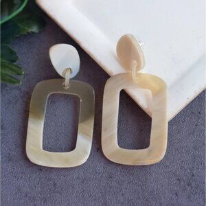 ✔️Vintage Genuine Buffalo Horn Earrings
